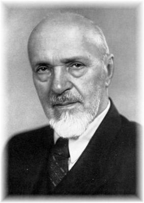 Биография   1875-1958